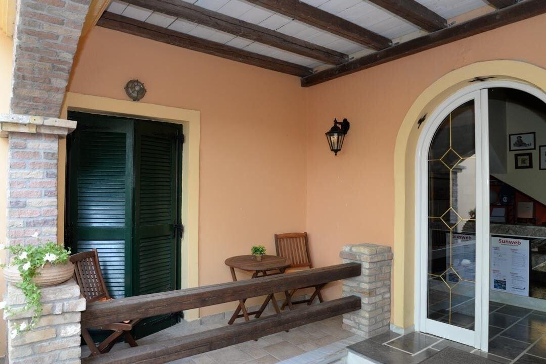 Hotel de apartamente Yannis 3*