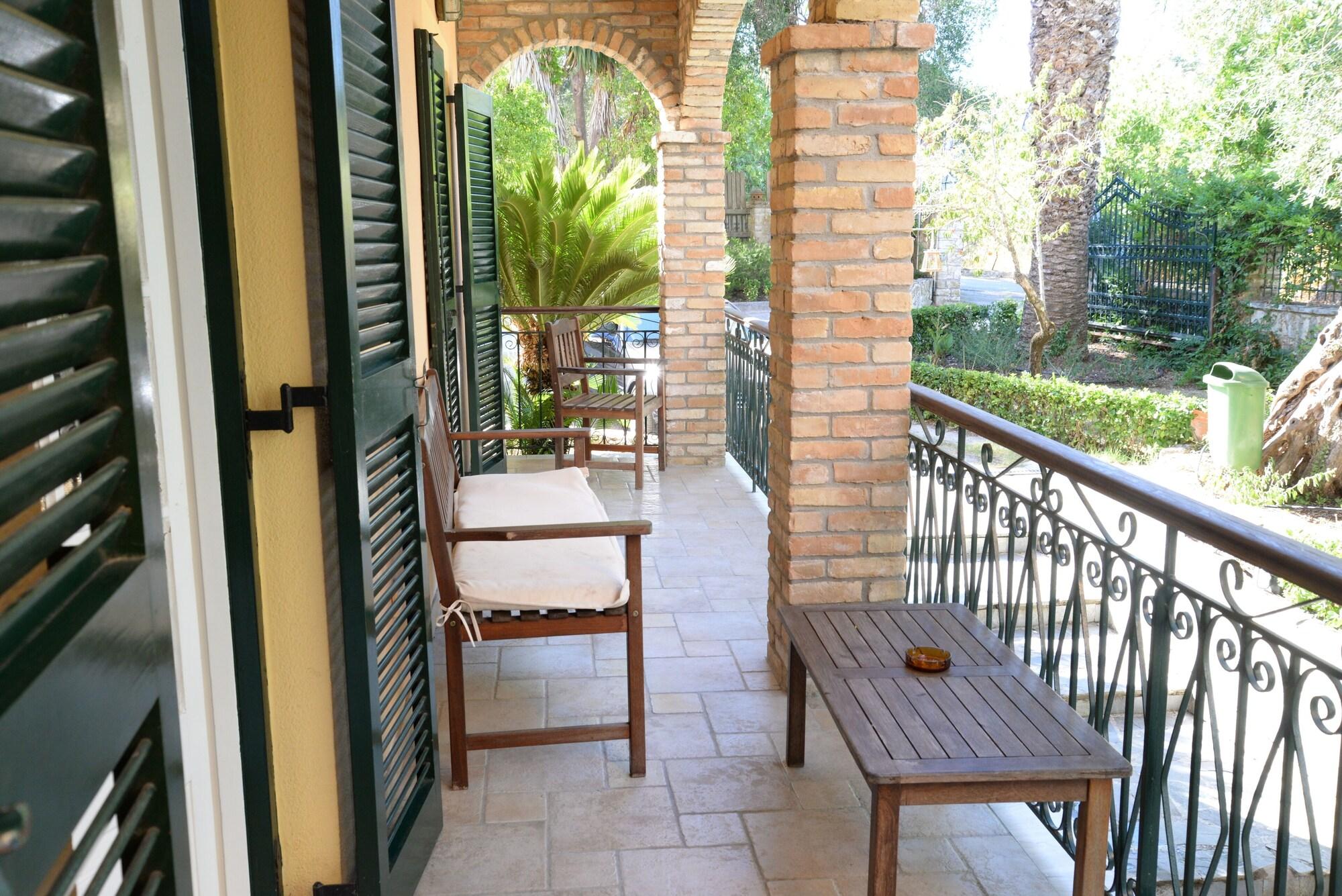 Yannis Hotel de apartamente
