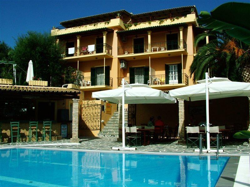 Hotel de apartamente Yannis Kato Korakiana