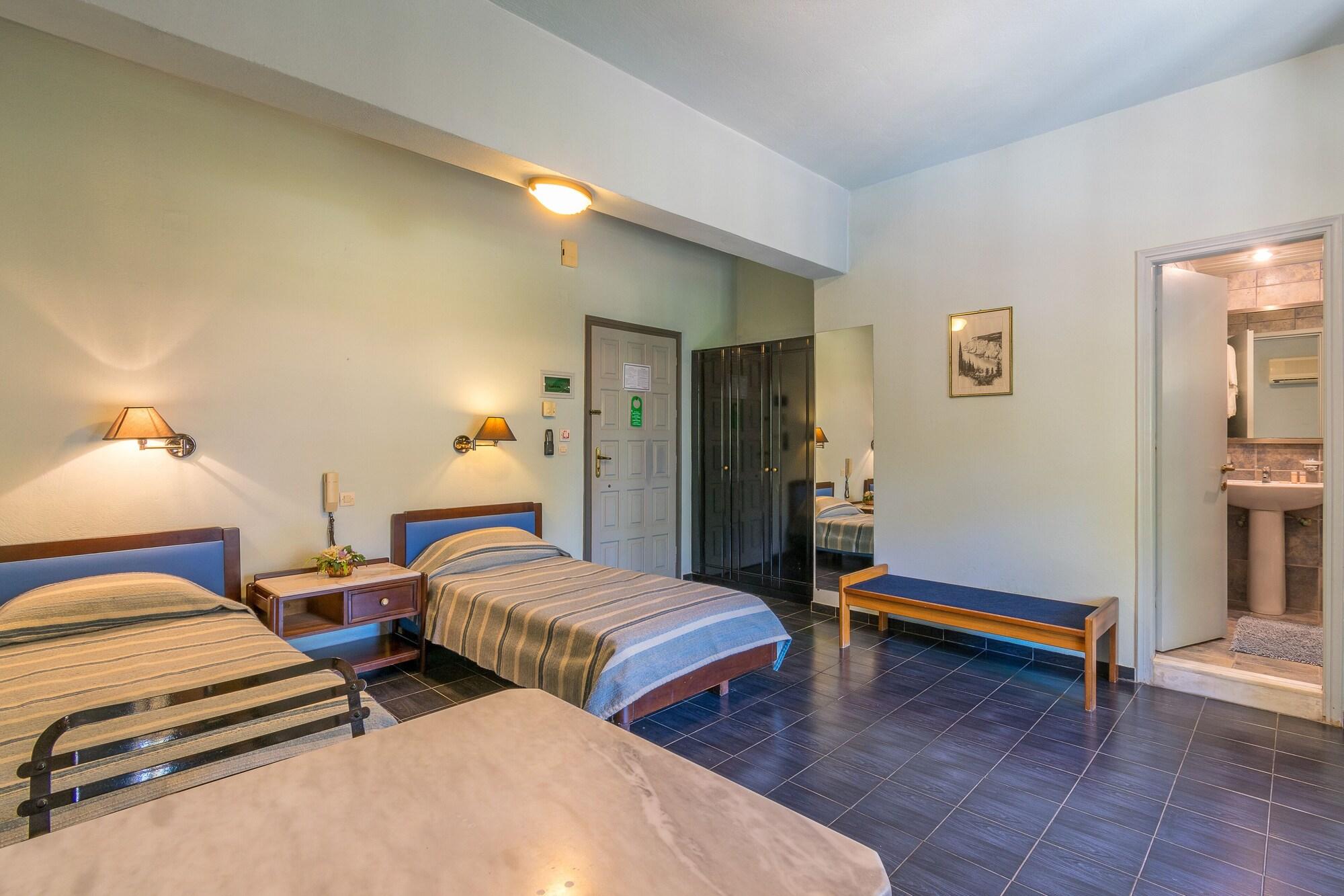 Aparthotel Yannis 3*