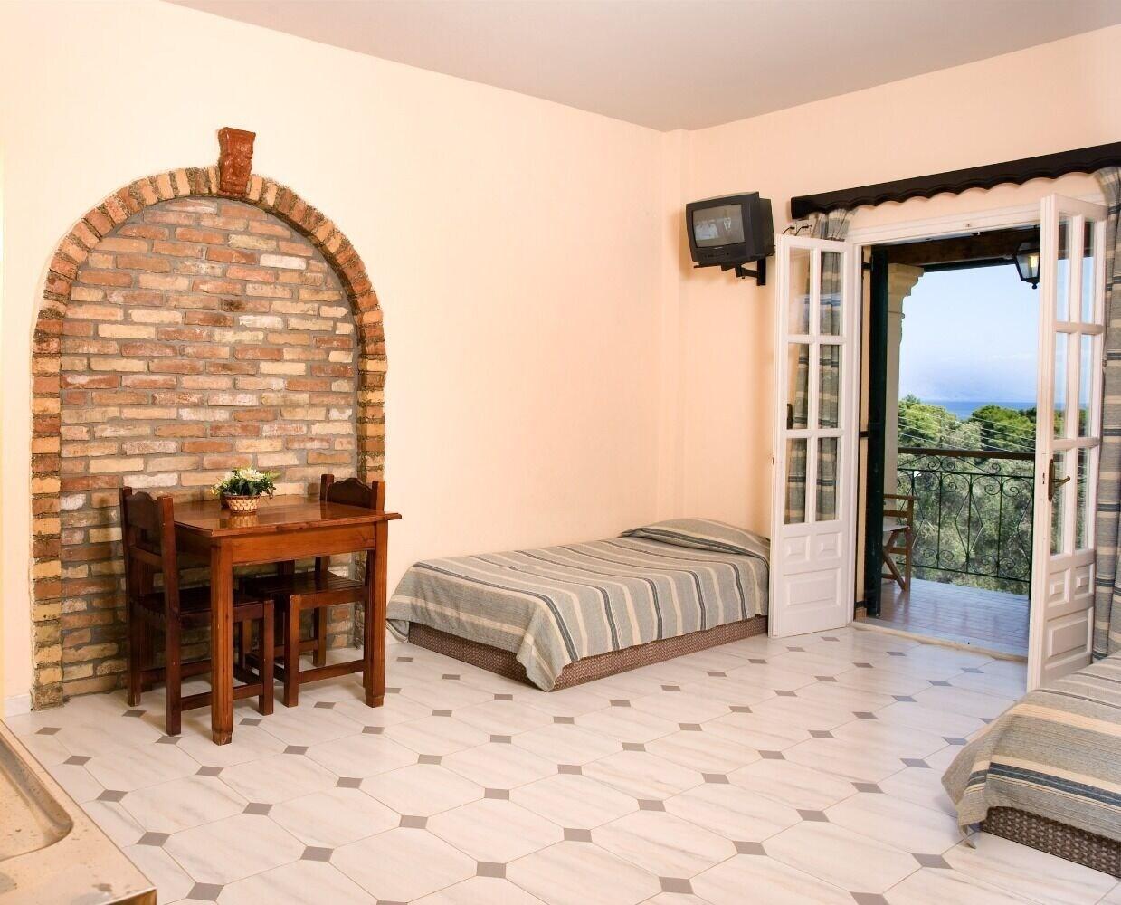 Yannis Aparthotel Kato Korakiana