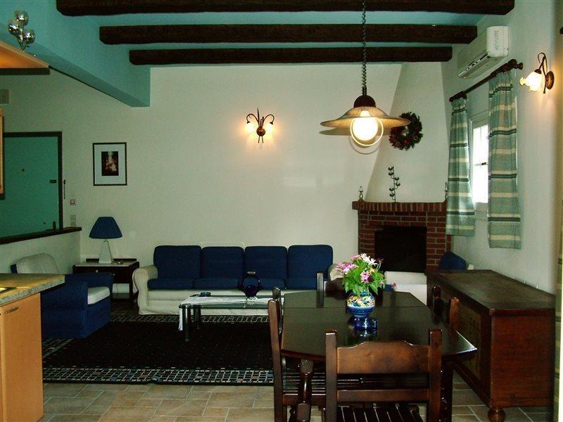Aparthotel Yannis 3*