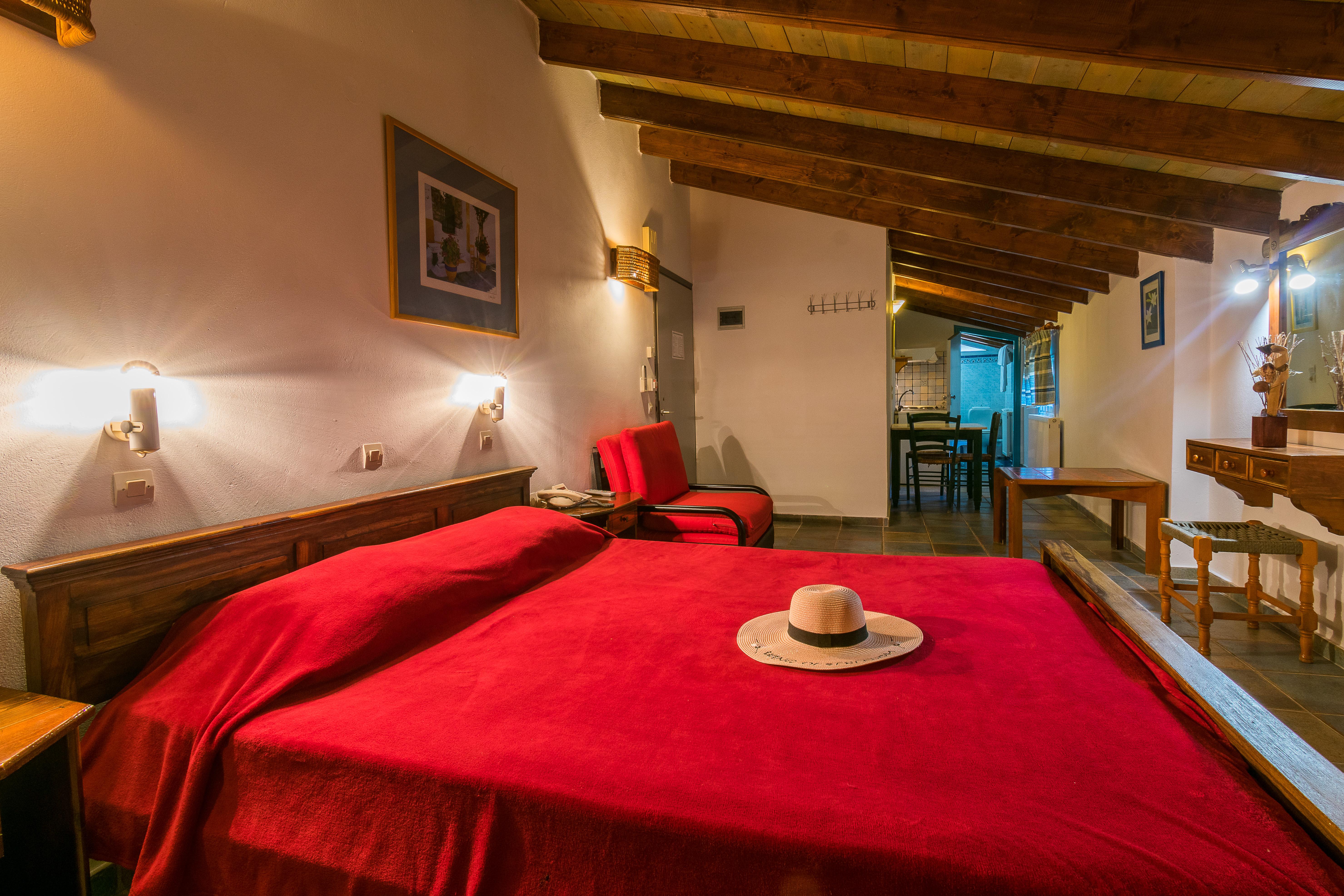 Aparthotel Yannis