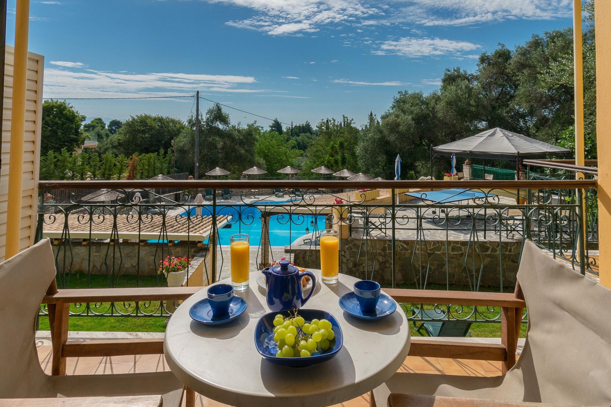 Aparthotel Yannis 3*